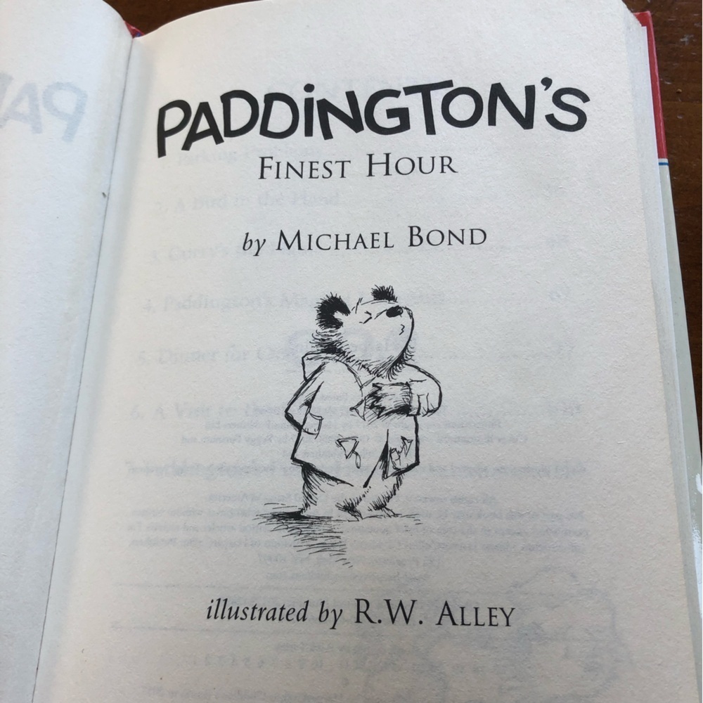 Paddington's Finest Hour Book - Picture 8 of 9